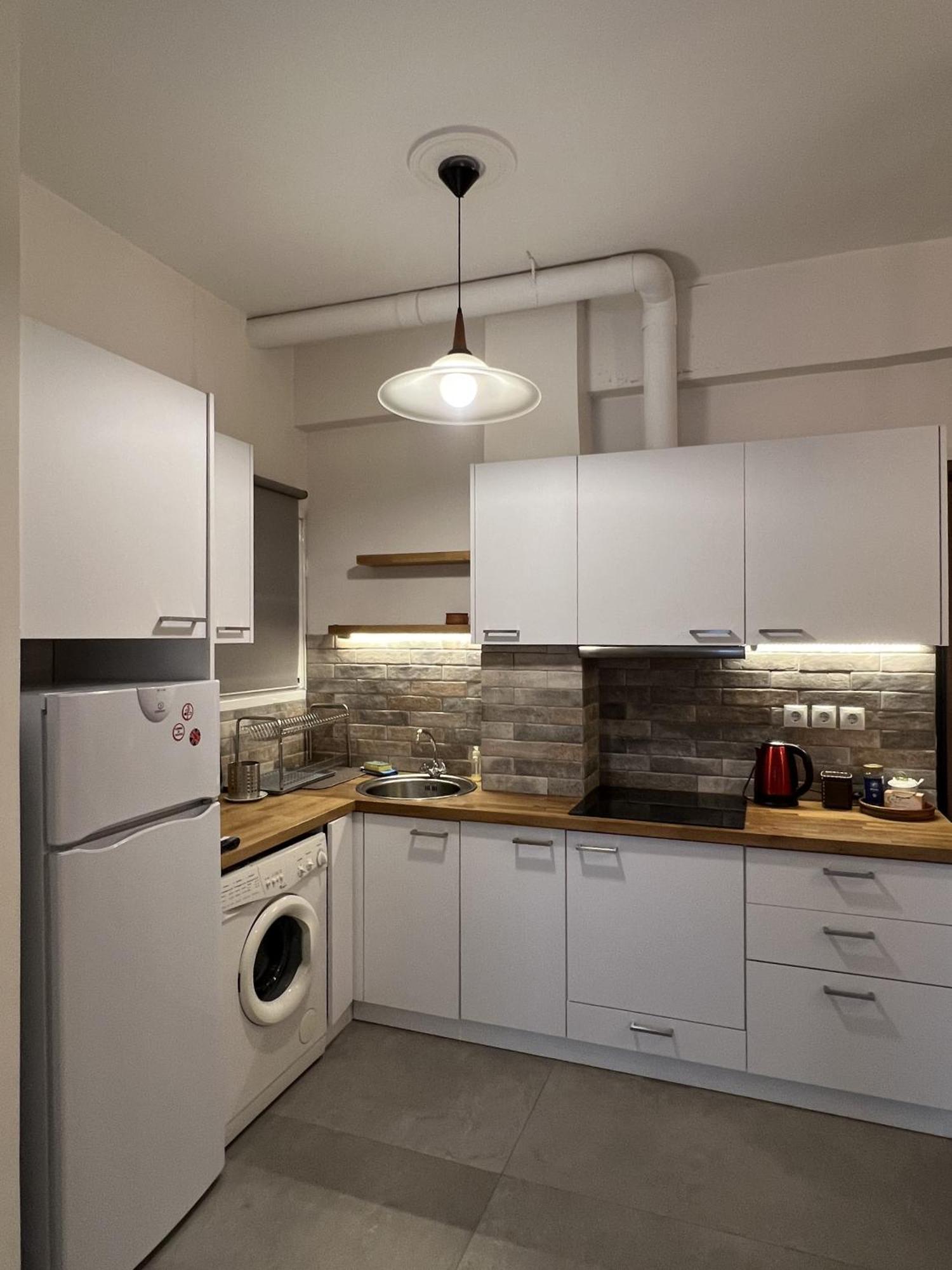 Koukospito - Easy Going Apartment In Koukaki, Афины Экстерьер фото